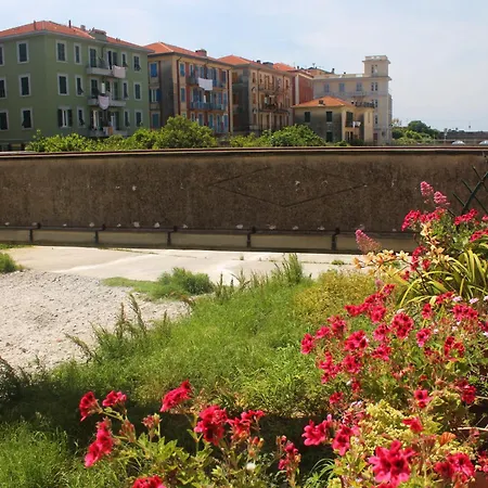 Casa Lui Luminosa Oasi Tra Mare E Centro * Levanto