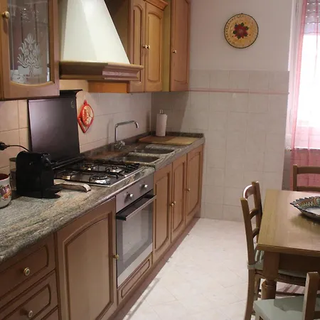 Casa Lui Luminosa Oasi Tra Mare E Centro Apartman