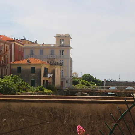 Apartman Casa Lui Luminosa Oasi Tra Mare E Centro Levanto
